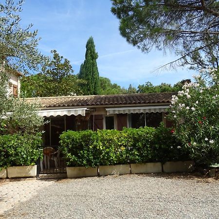 Location Villa Et Studios Рокбрюн-сюр-Аржан Экстерьер фото