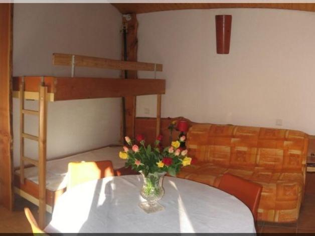 Location Villa Et Studios Рокбрюн-сюр-Аржан Экстерьер фото