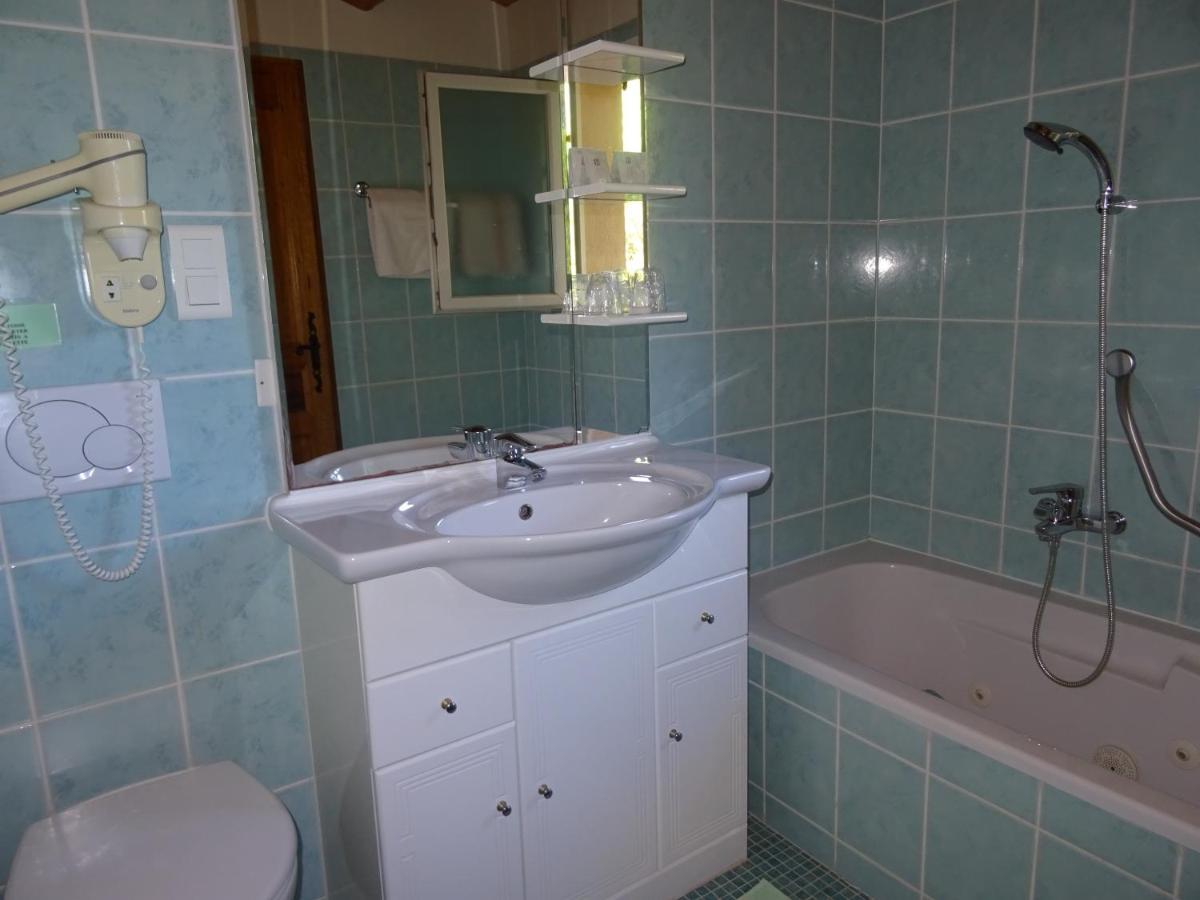 Location Villa Et Studios Рокбрюн-сюр-Аржан Экстерьер фото