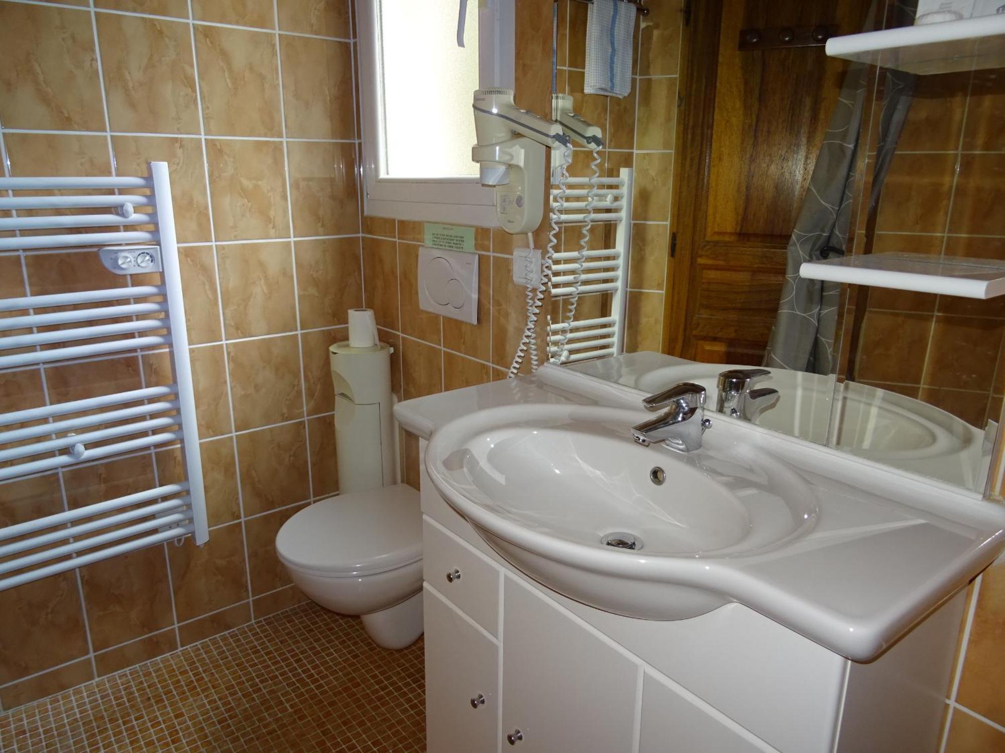 Location Villa Et Studios Рокбрюн-сюр-Аржан Экстерьер фото