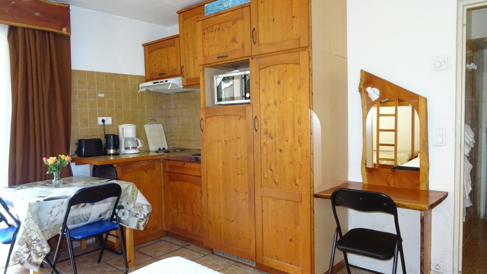Location Villa Et Studios Рокбрюн-сюр-Аржан Экстерьер фото