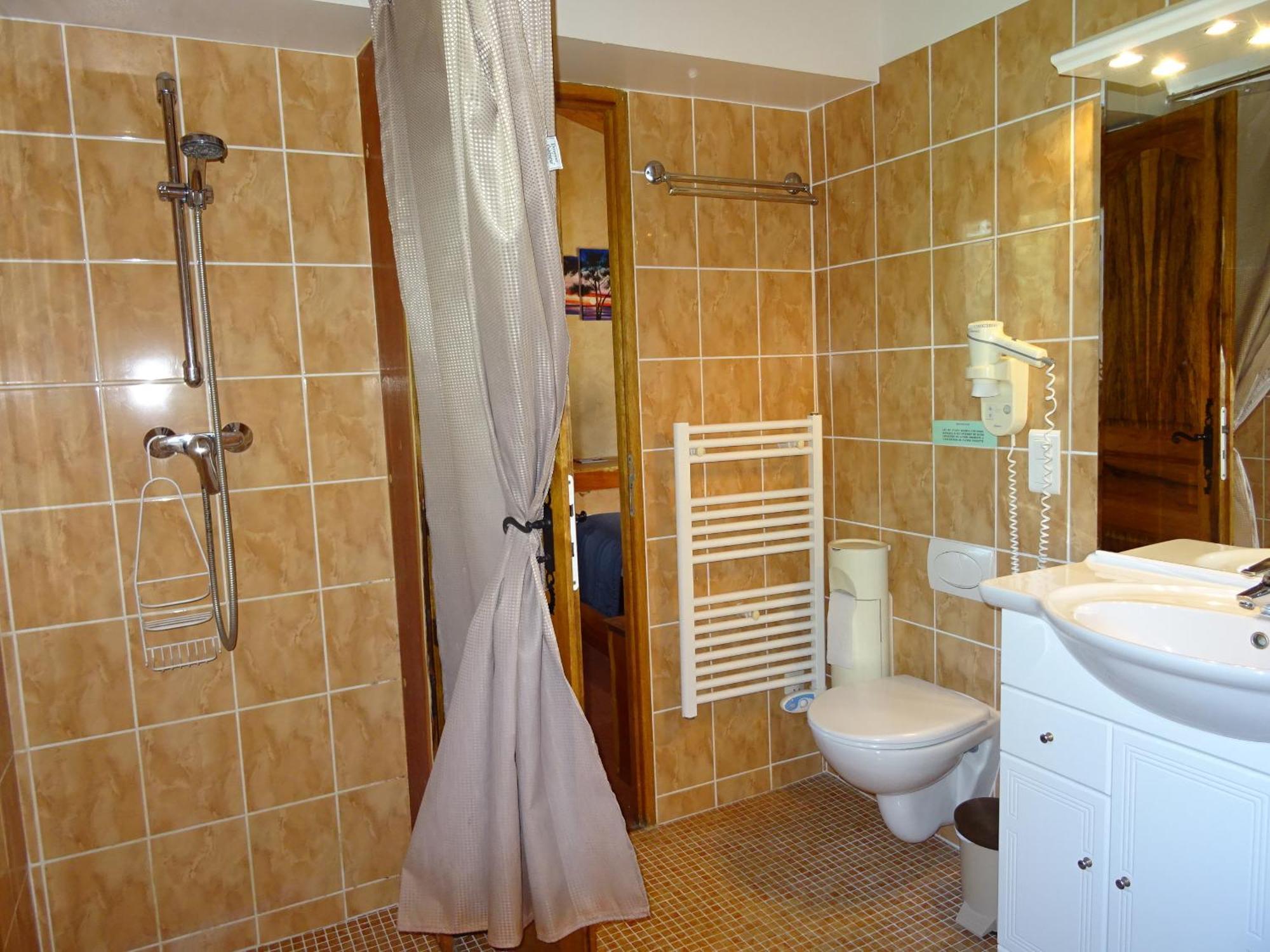 Location Villa Et Studios Рокбрюн-сюр-Аржан Экстерьер фото